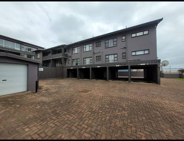 2 BEDROOM APARTMENT FOR SALE IN MANABA BEACH